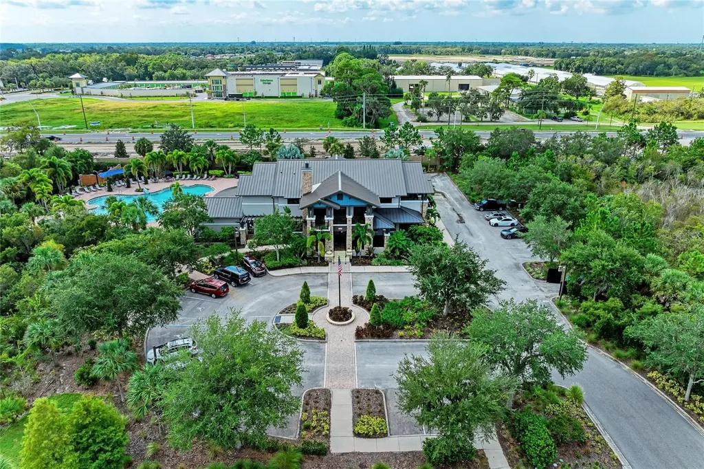 5635 Los Robles Court Palmetto FL 34221