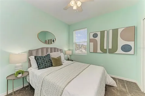 5635 Los Robles Court Palmetto FL 34221