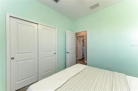 5635 Los Robles Court Palmetto FL 34221
