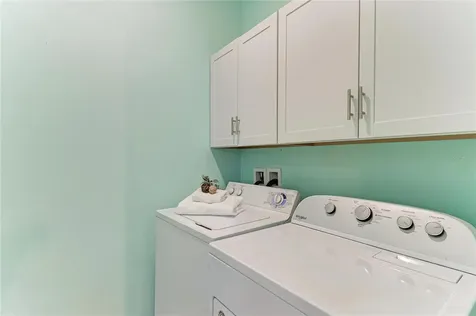 5635 Los Robles Court Palmetto FL 34221