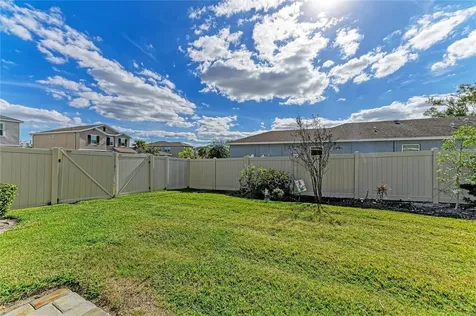 5635 Los Robles Court Palmetto FL 34221