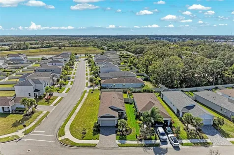 5635 Los Robles Court Palmetto FL 34221