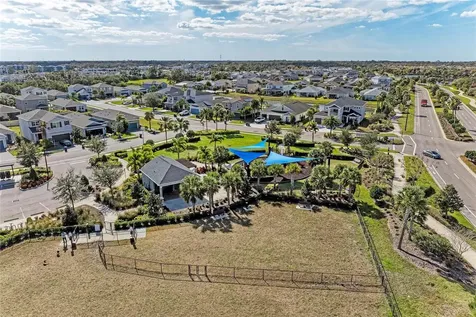 5635 Los Robles Court Palmetto FL 34221