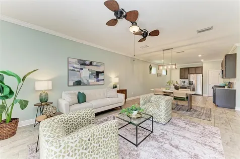 5635 Los Robles Court Palmetto FL 34221