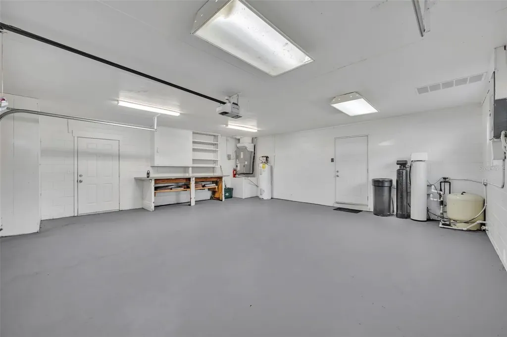 119 Lake Drive Oviedo FL 32765