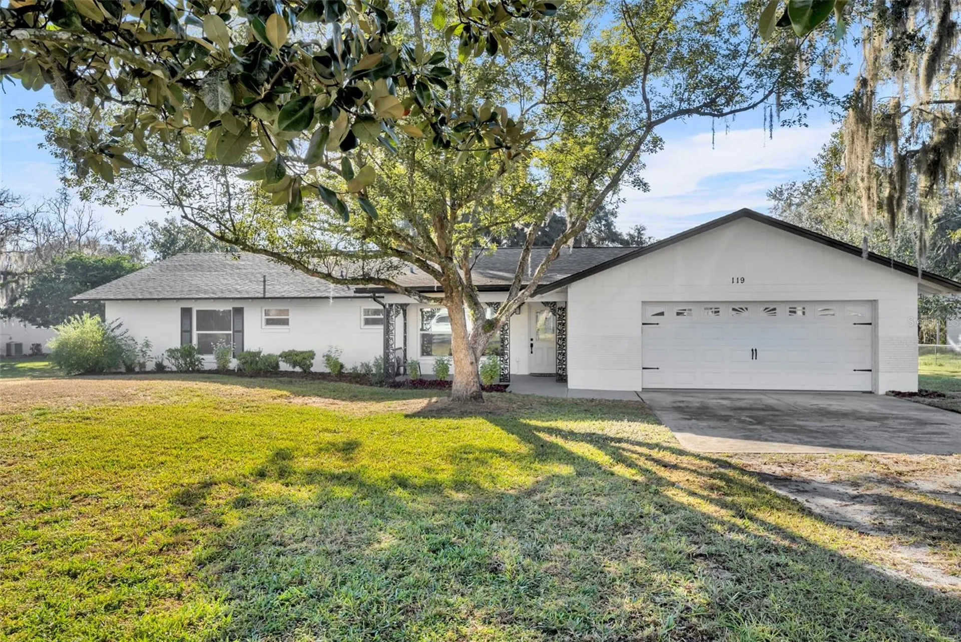 119 Lake Drive Oviedo FL 32765
