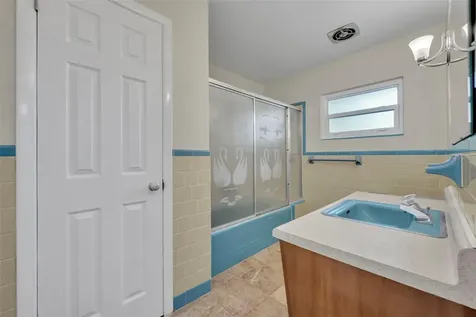 119 Lake Drive Oviedo FL 32765
