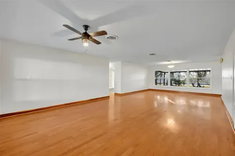 119 Lake Drive Oviedo FL 32765