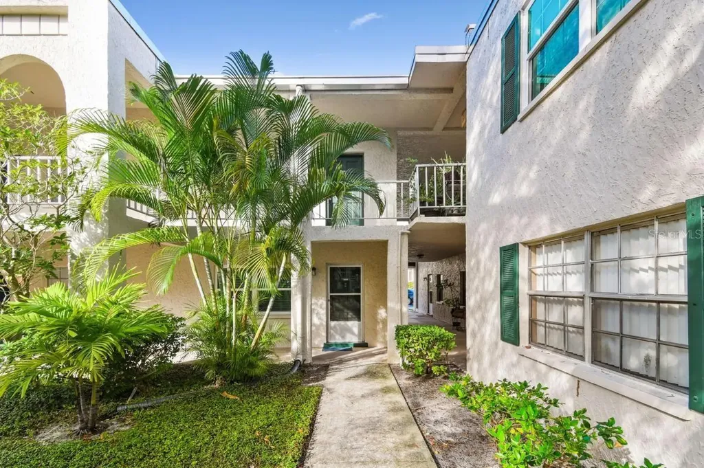 4325 Aegean Drive Tampa FL 33611