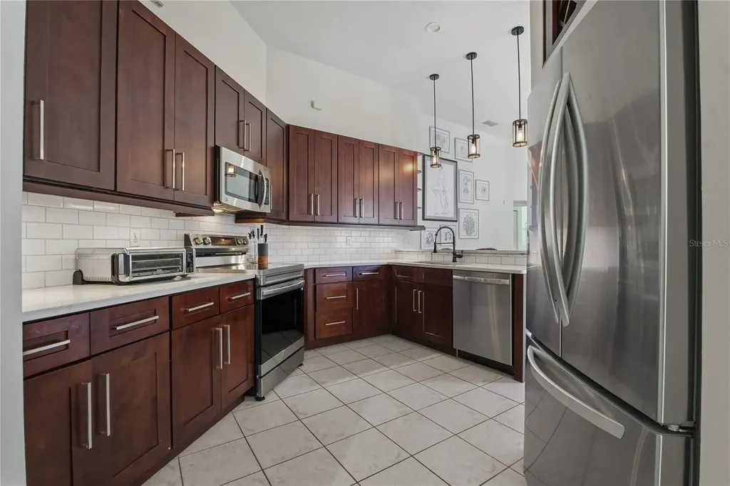 8717 54th Avenue E Bradenton FL 34211