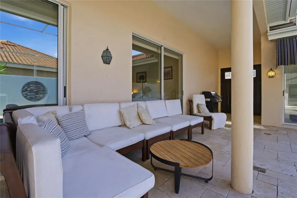 8717 54th Avenue E Bradenton FL 34211