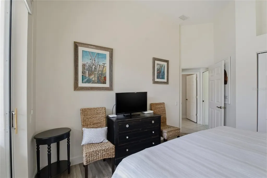 8717 54th Avenue E Bradenton FL 34211
