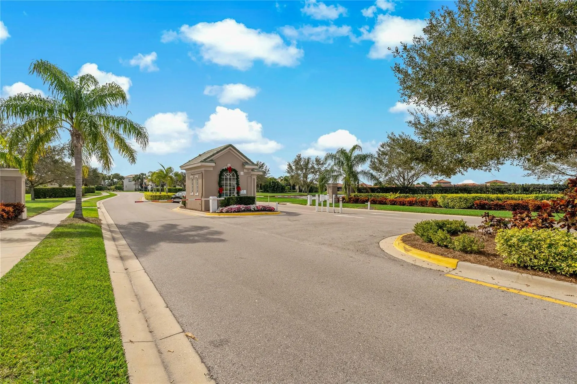 8717 54th Avenue E Bradenton FL 34211