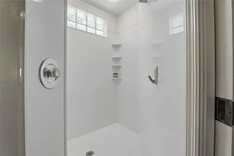 8717 54th Avenue E Bradenton FL 34211