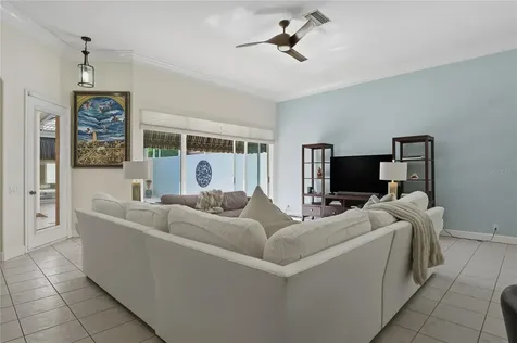 8717 54th Avenue E Bradenton FL 34211