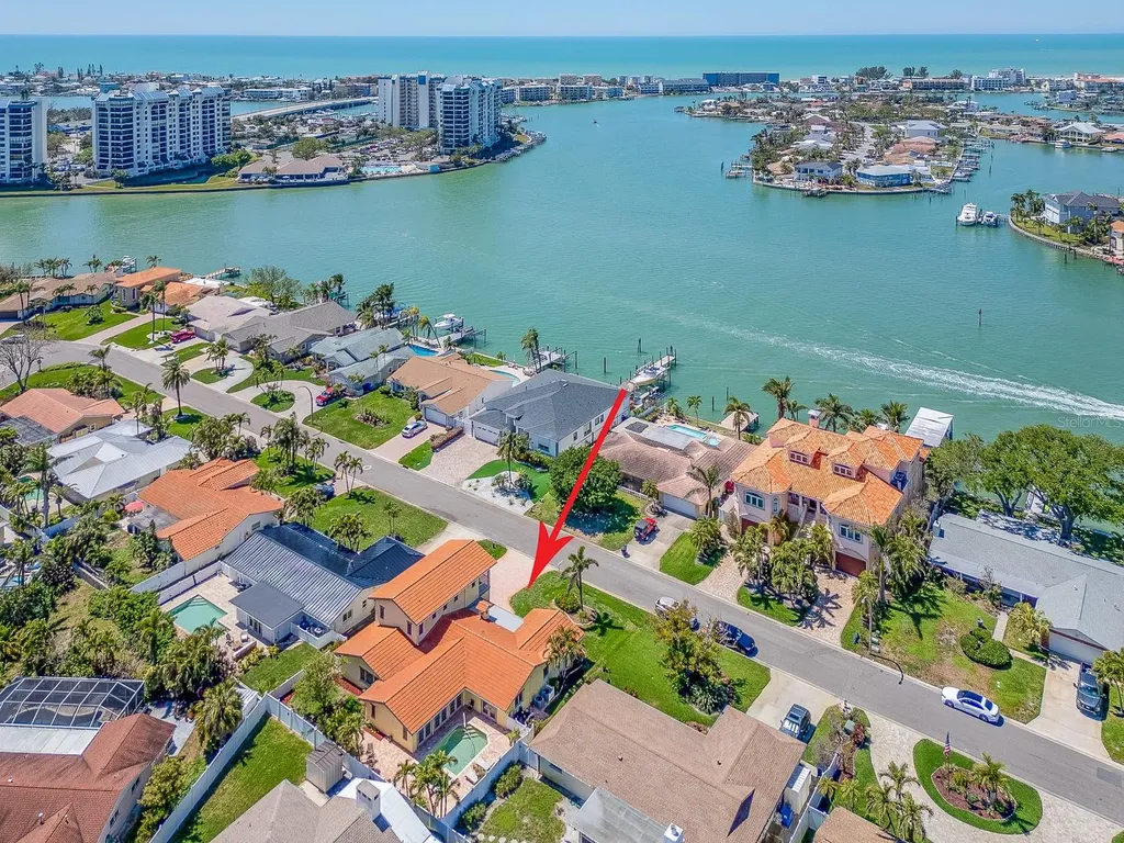 1140 81st Street S St Petersburg FL 33707