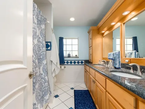 1140 81st Street S St Petersburg FL 33707