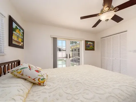 1140 81st Street S St Petersburg FL 33707
