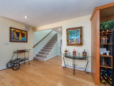 1140 81st Street S St Petersburg FL 33707