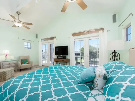 1140 81st Street S St Petersburg FL 33707