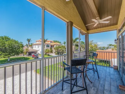 1140 81st Street S St Petersburg FL 33707