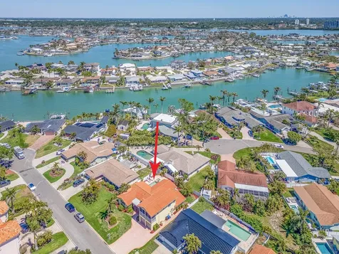 1140 81st Street S St Petersburg FL 33707