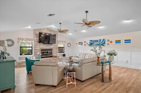 184 Colony Point Drive Punta Gorda FL 33950
