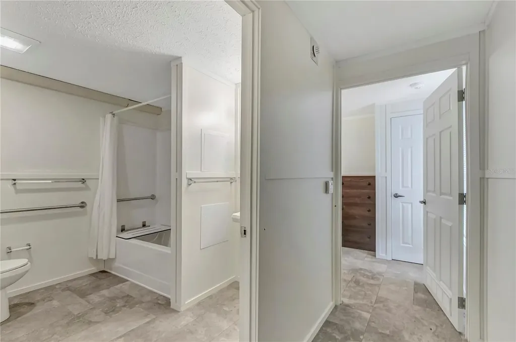 6560 W Avocado Street Crystal River FL 34429