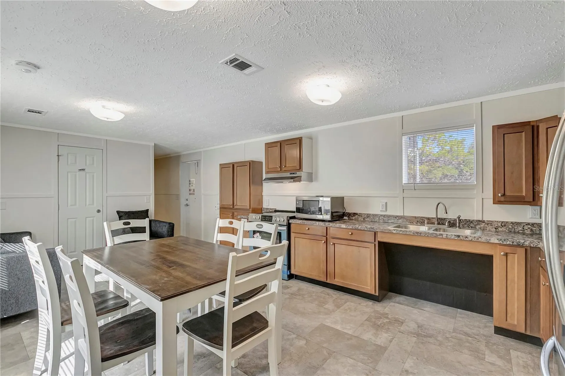 6560 W Avocado Street Crystal River FL 34429