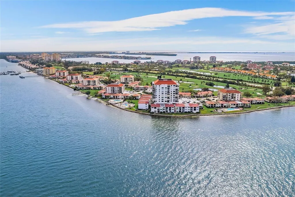 6265 Sun Boulevard St Petersburg FL 33715