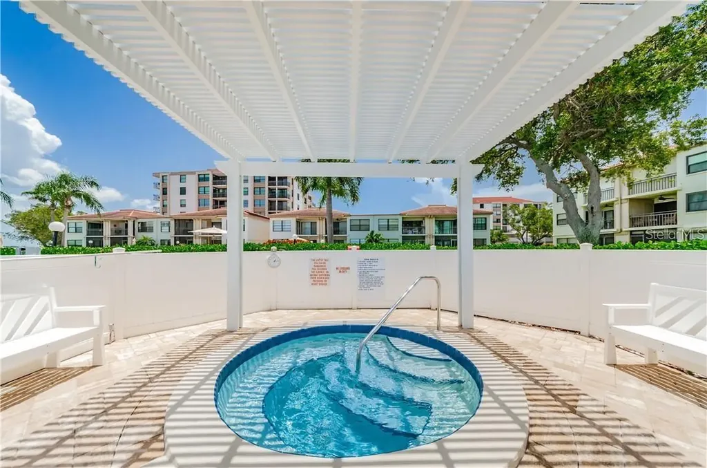 6265 Sun Boulevard St Petersburg FL 33715