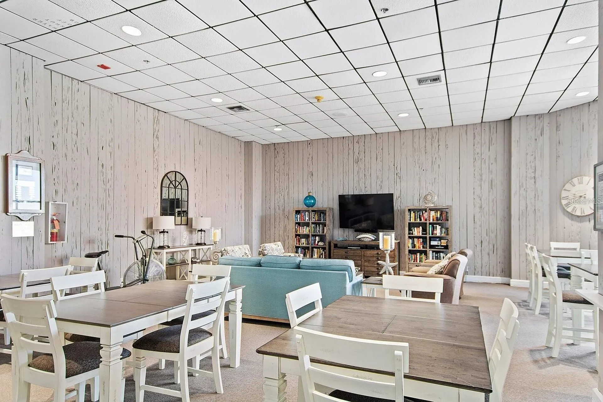 6265 Sun Boulevard St Petersburg FL 33715