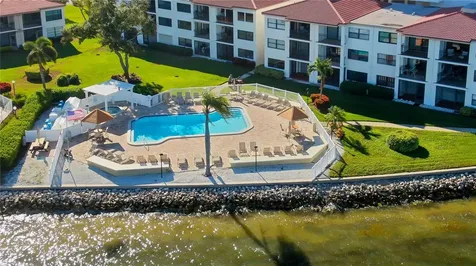 6265 Sun Boulevard St Petersburg FL 33715