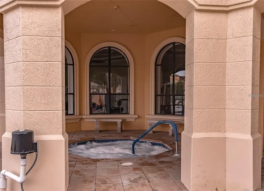 2730 Via Tivoli Clearwater FL 33764