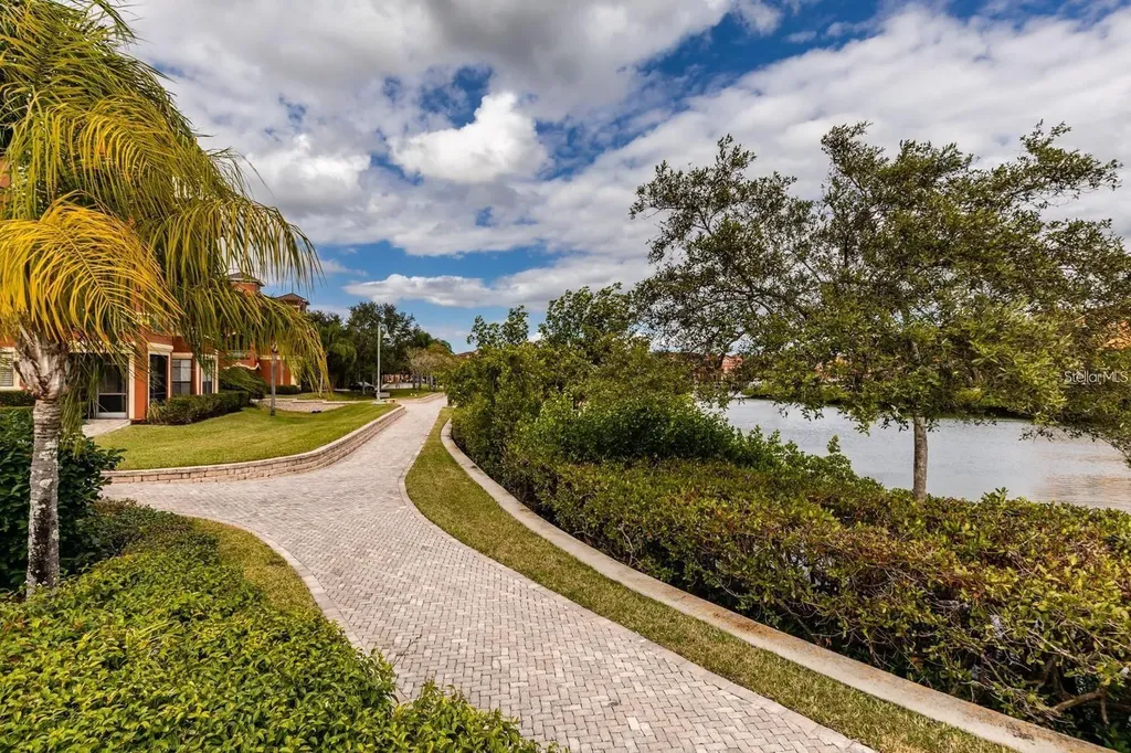 2730 Via Tivoli Clearwater FL 33764