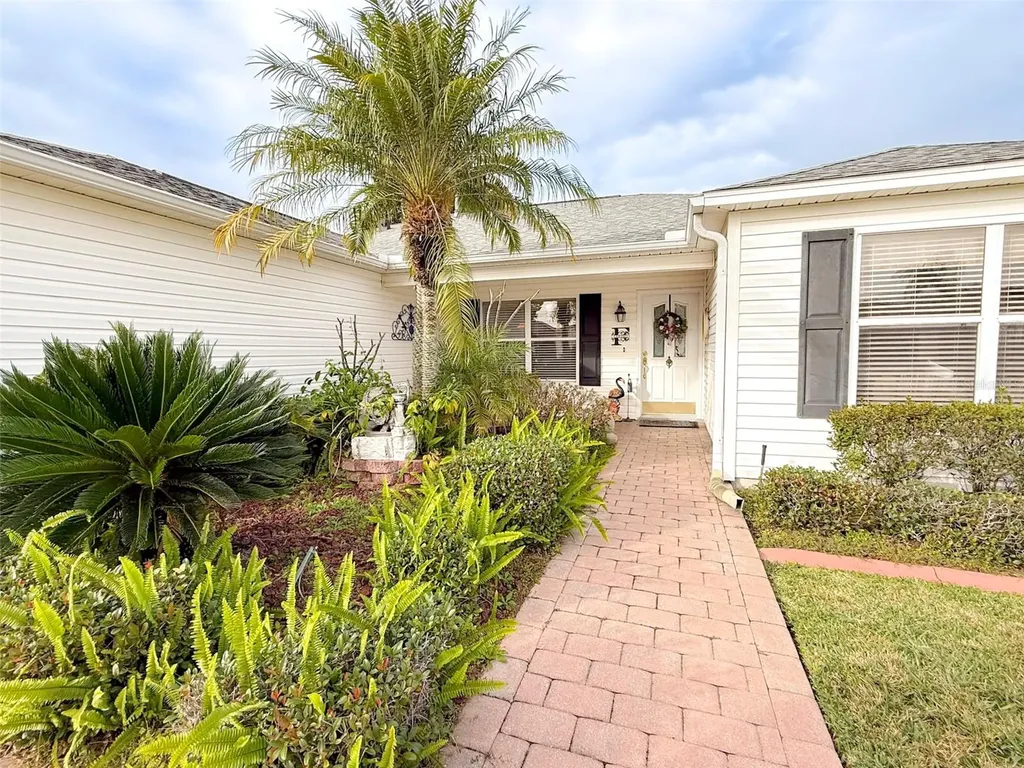 8017 SE 175th Columbia Place The Villages FL 32162