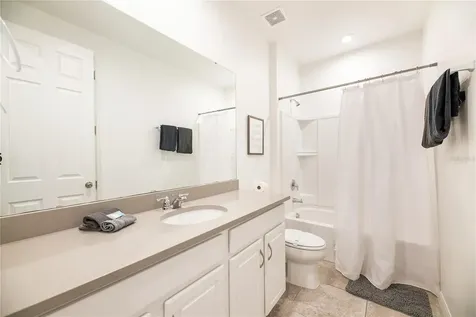8900 Caroline Bay Court Kissimmee FL 34747