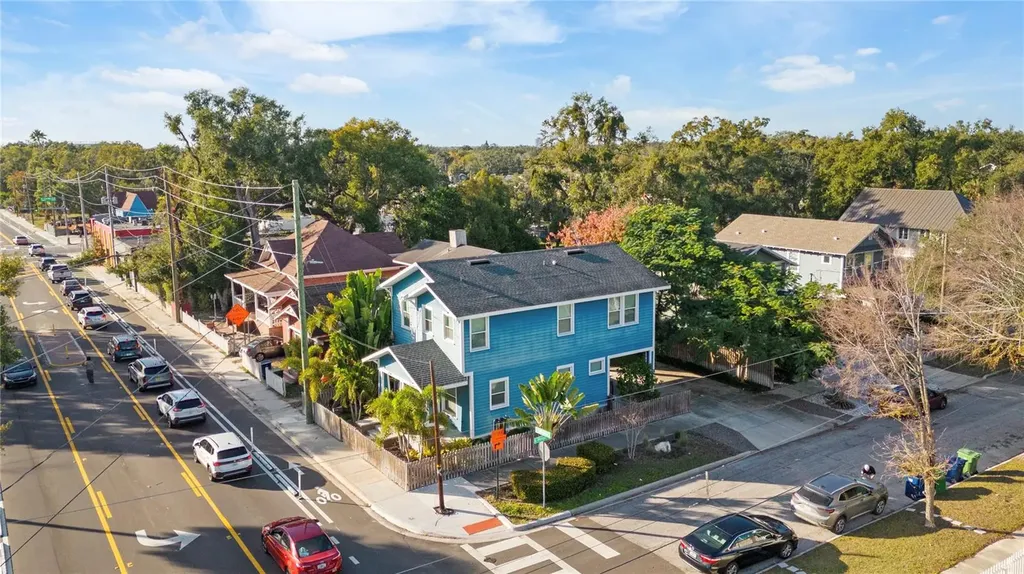 214 E Floribraska Avenue Tampa FL 33603