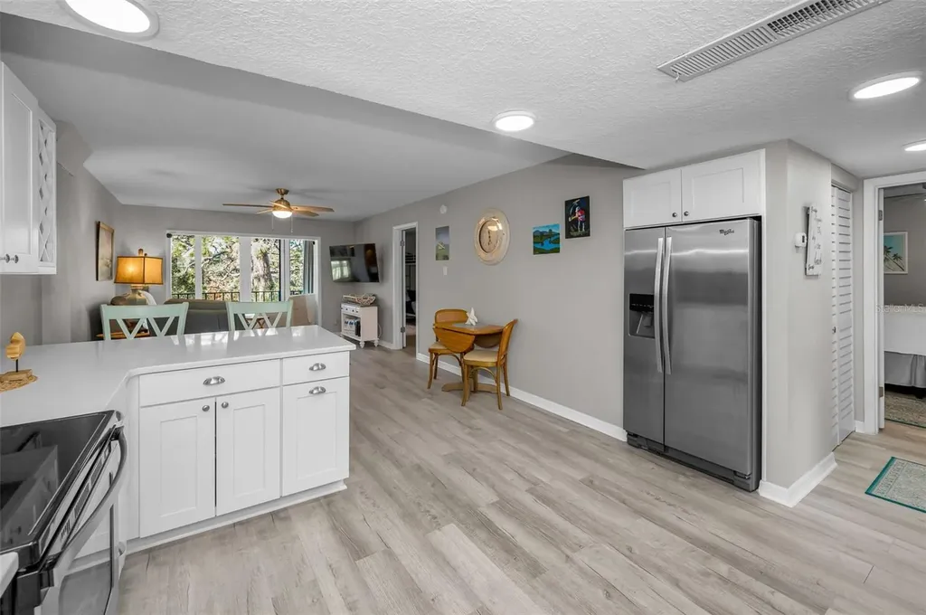 203 Tarpon Point Tarpon Springs FL 34689