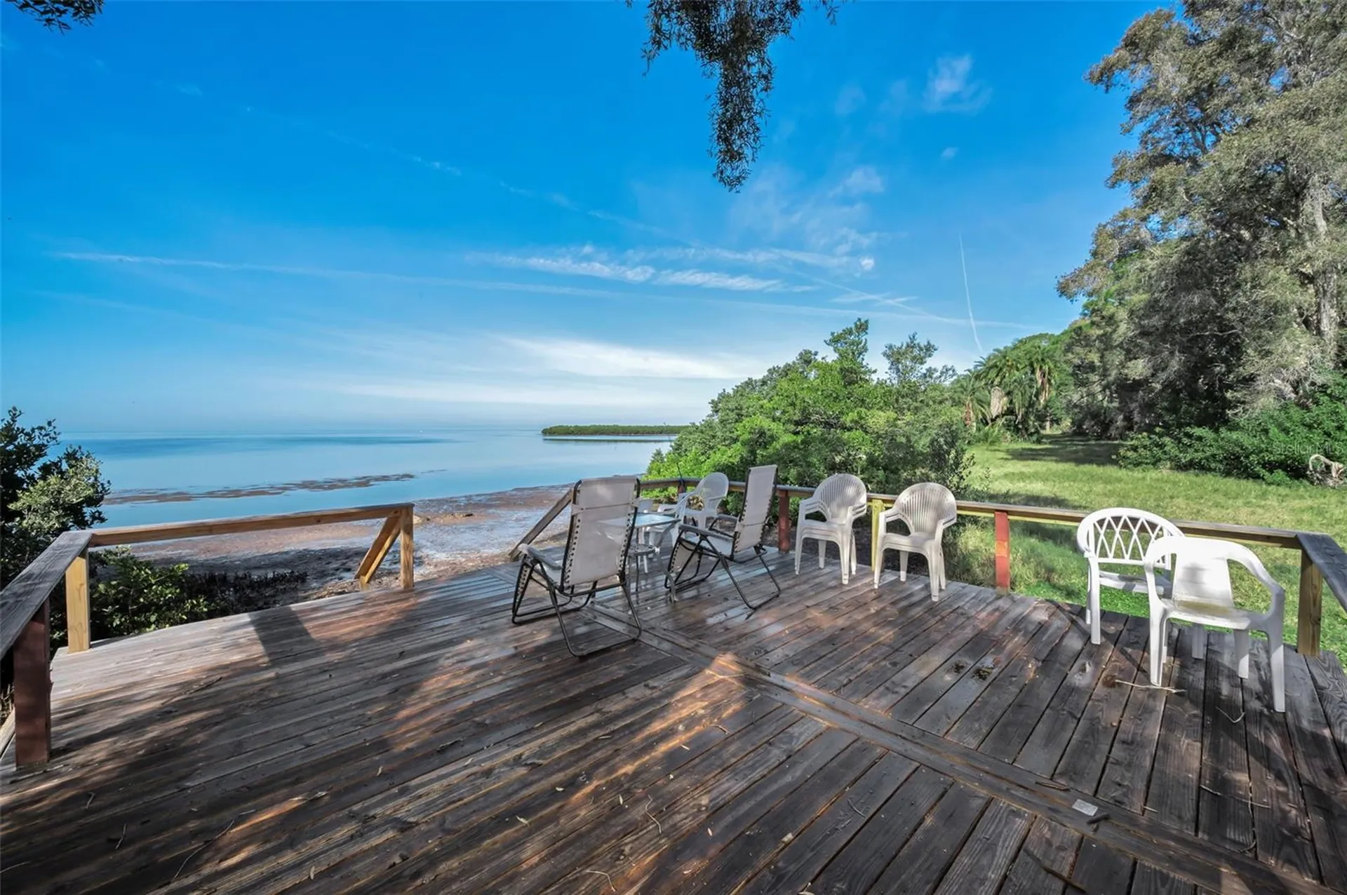 203 Tarpon Point Tarpon Springs FL 34689