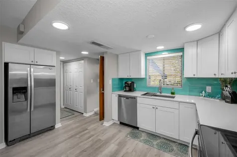 203 Tarpon Point Tarpon Springs FL 34689