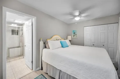 203 Tarpon Point Tarpon Springs FL 34689