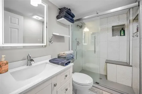 203 Tarpon Point Tarpon Springs FL 34689