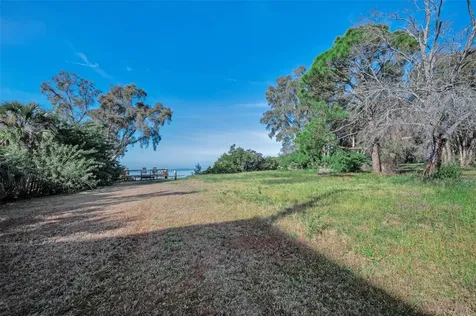 203 Tarpon Point Tarpon Springs FL 34689