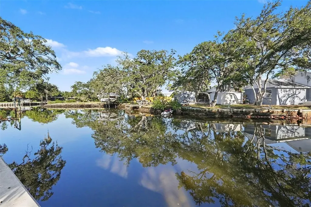 8817 Audrey Lane Tampa FL 33615