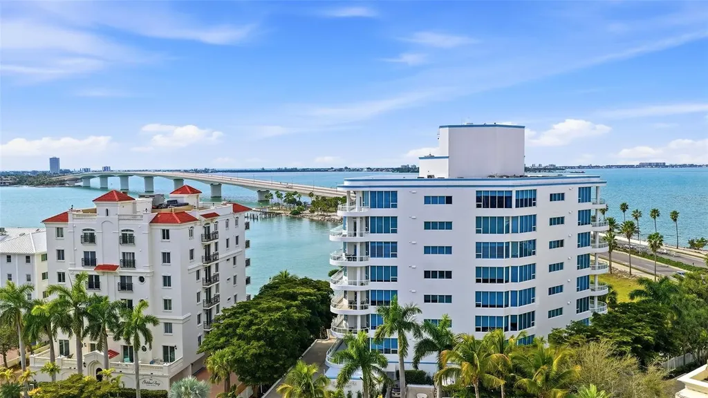 136 Golden Gate Point Sarasota FL 34236