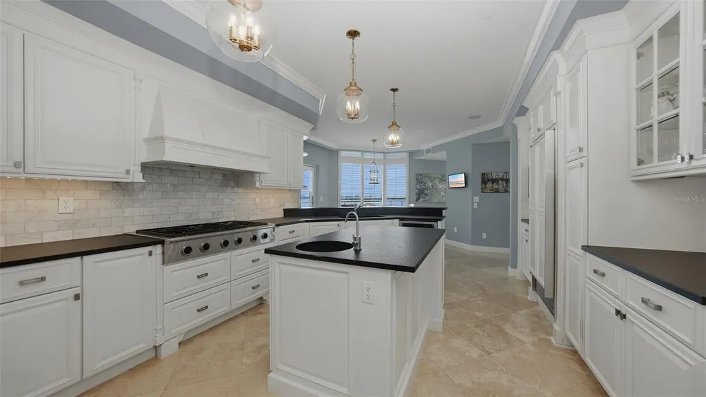 136 Golden Gate Point Sarasota FL 34236