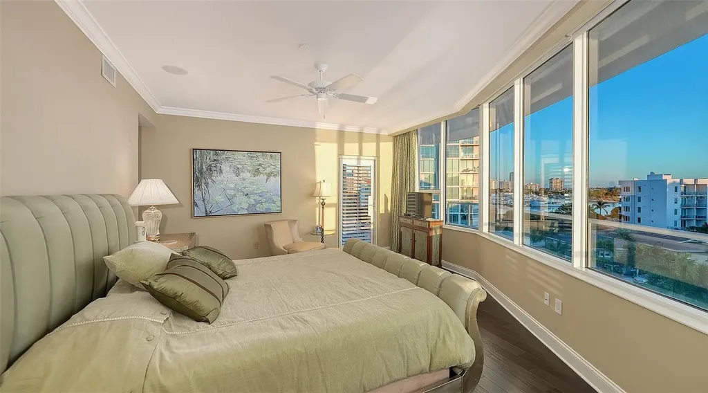 136 Golden Gate Point Sarasota FL 34236
