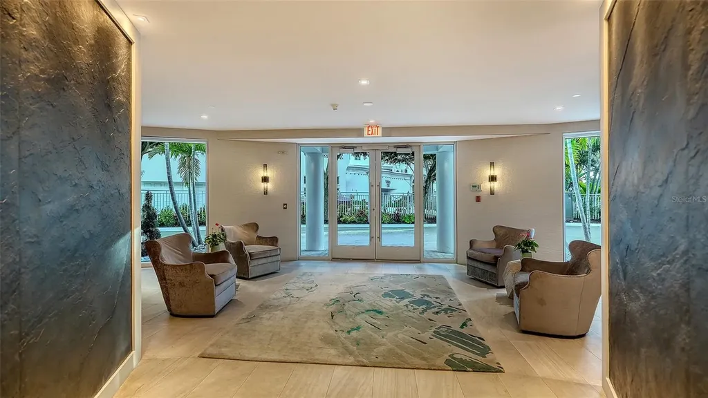 136 Golden Gate Point Sarasota FL 34236