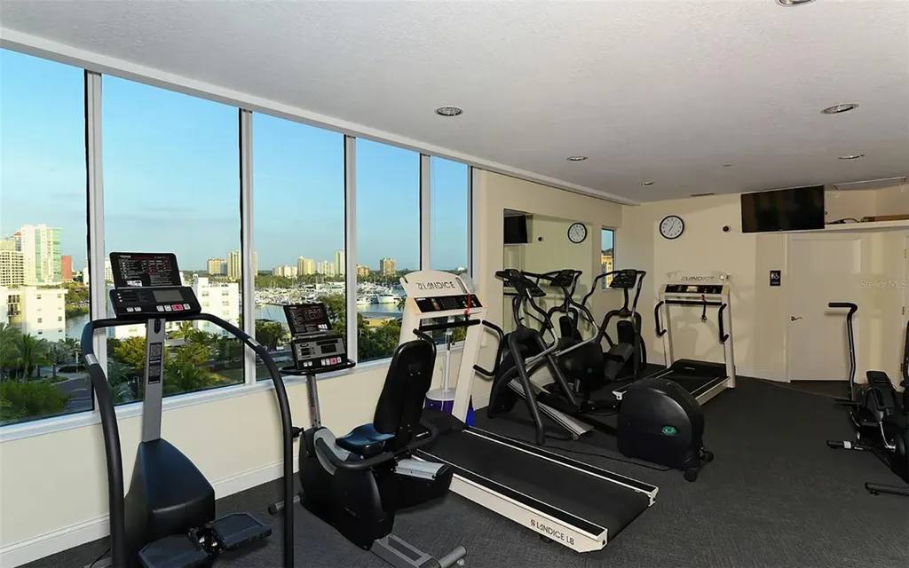 136 Golden Gate Point Sarasota FL 34236
